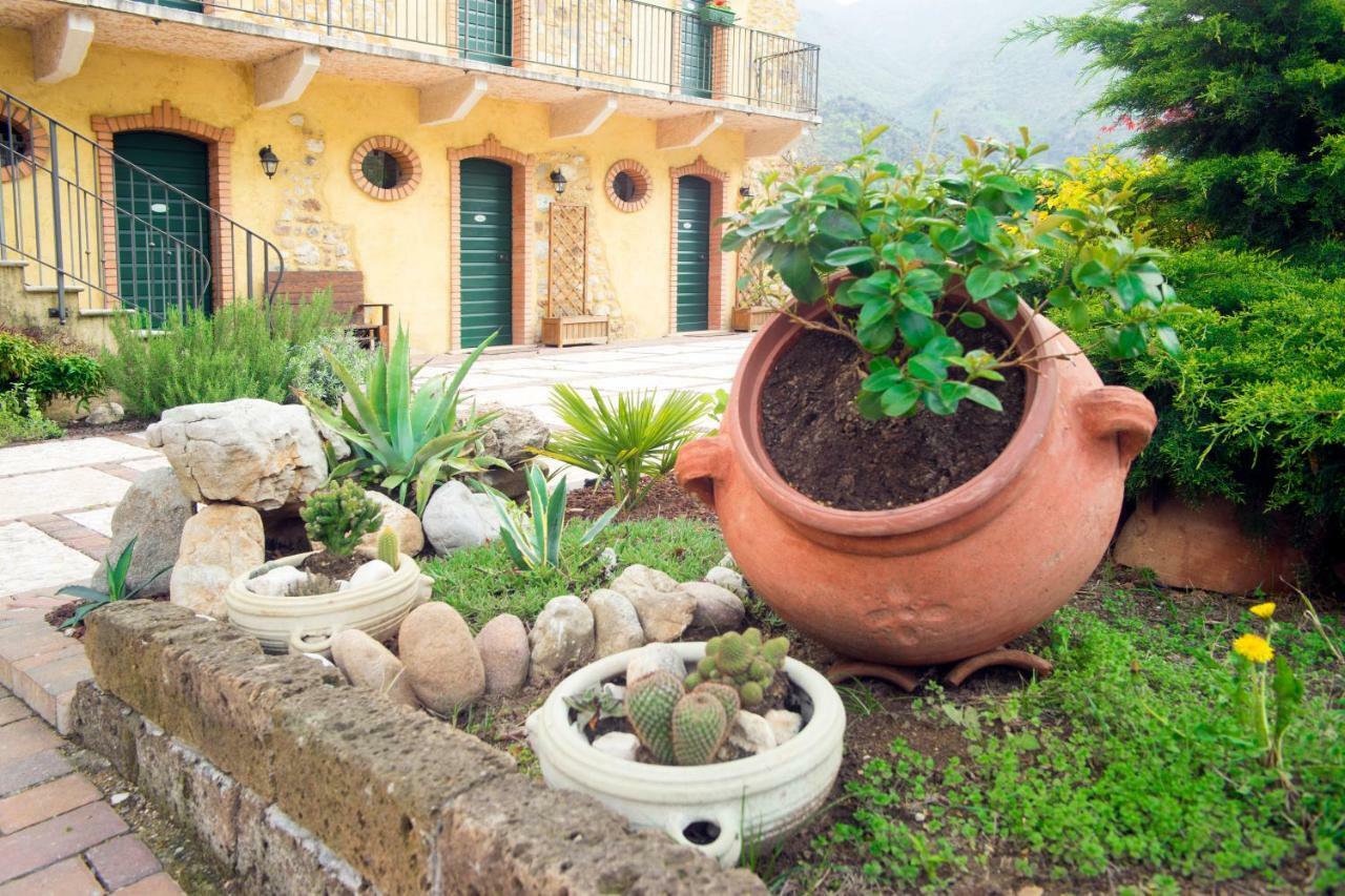 Agriturismo Revena Brentino Belluno Eksteriør bilde
